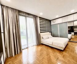 Elias Terrace (D18), Terrace #566305041